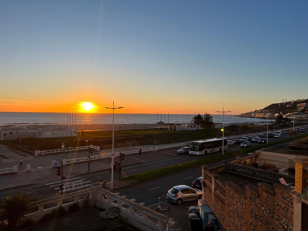 Le Petit Nid Perche Sous Les Toits, Vue Mer Le Havre Kültér fotó